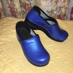 Women’s Sanita danish clogs